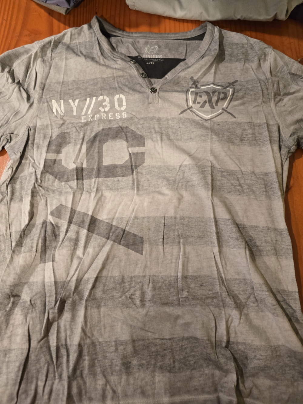 Express Men’s Gray Striped Graphic Henley Tee